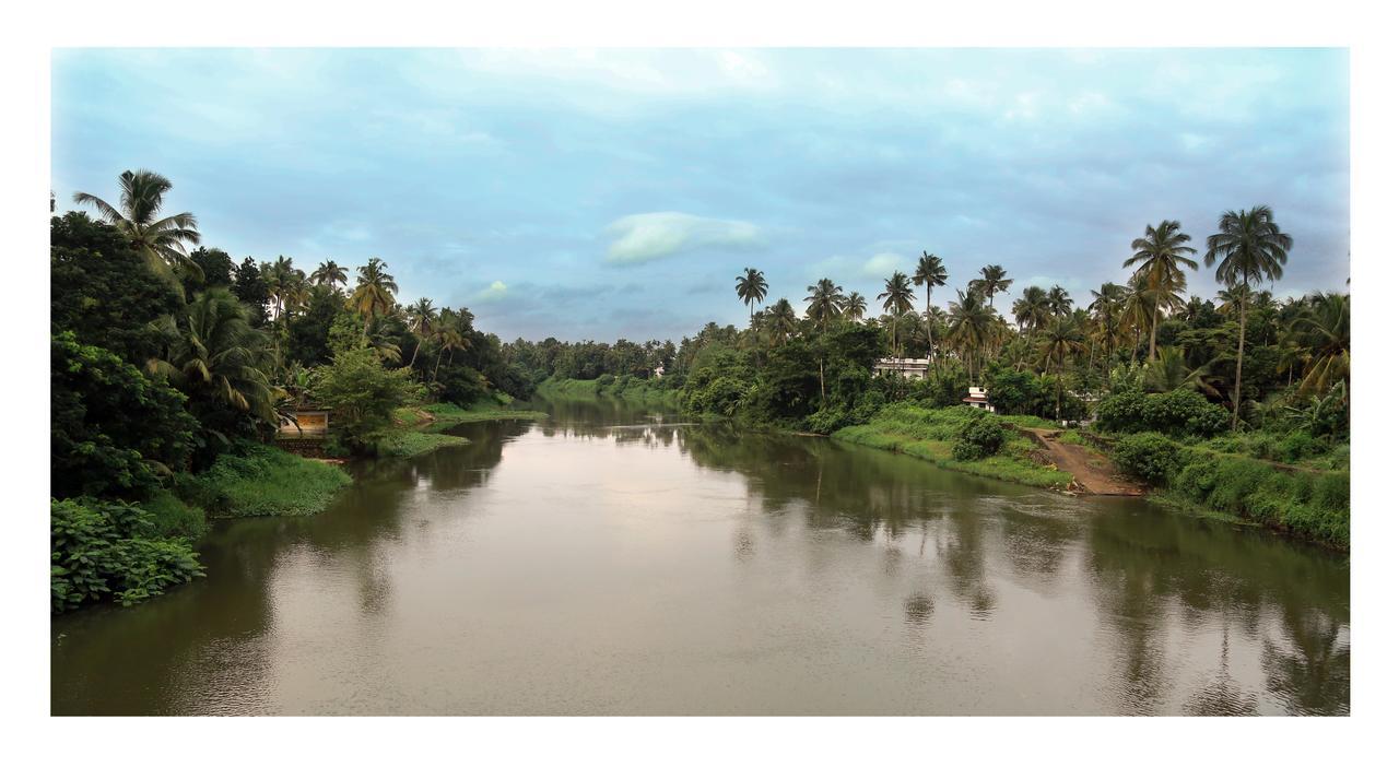 Neelambari Resorts Urakam ภายนอก รูปภาพ
