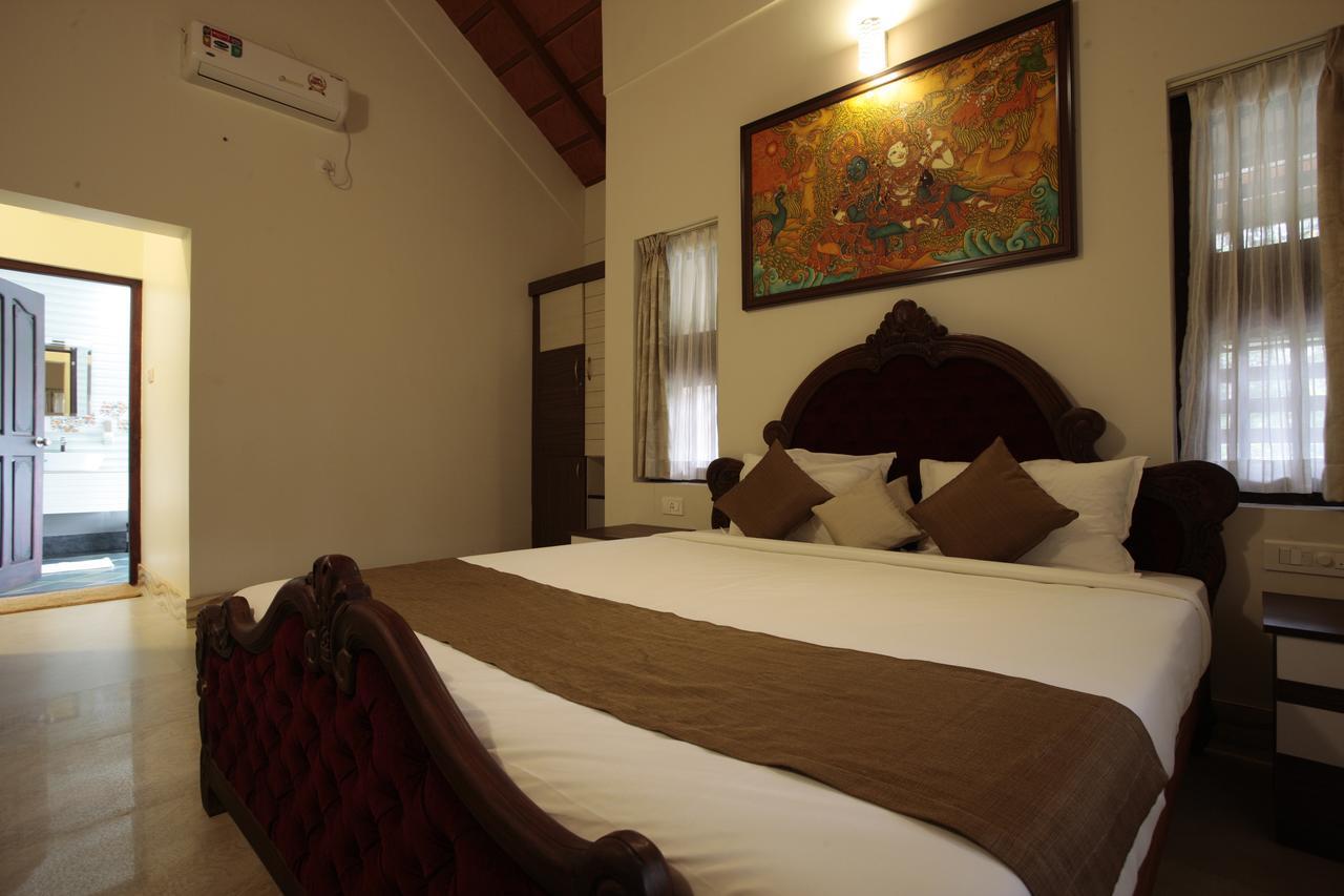Neelambari Resorts Urakam ภายนอก รูปภาพ